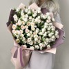 25 кустовых кремовых роз Сансер 60 см