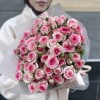 15 кустовых роз Тралала 40 см