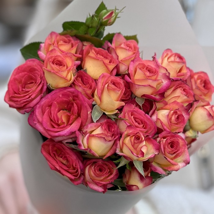 5 кустовых роз Саммер Дэнс