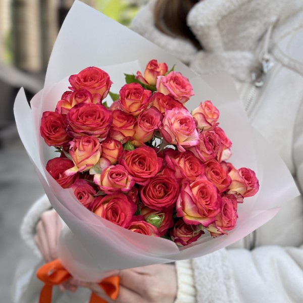 7 кустовых роз Саммер Дэнс