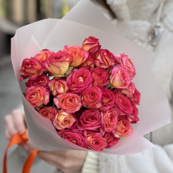 9 кустовых оранжево-желтых роз Саммер Дэнс