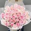 35 нежно-розовых роз Свит Ревиваль 60 см