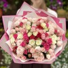 35 кустовых роз нежный MIX
