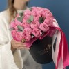 7 пионовидных роз Мансфилд Пинк Парк в коробке