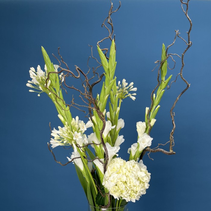 Настольная композиция с гладиолусами Белый Джаз