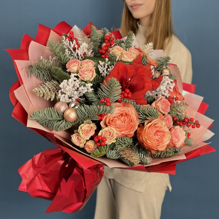 Авторский букет с амарилисом