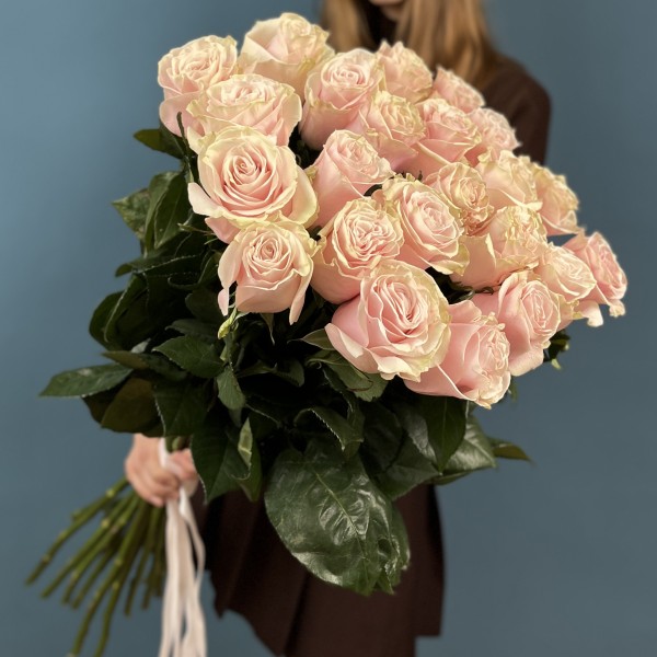 25 роз Пинк Мондиаль 80 см