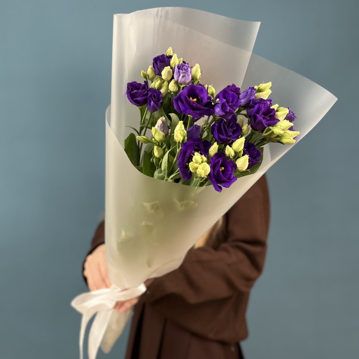 Букет из 3 фиолетовых эустом