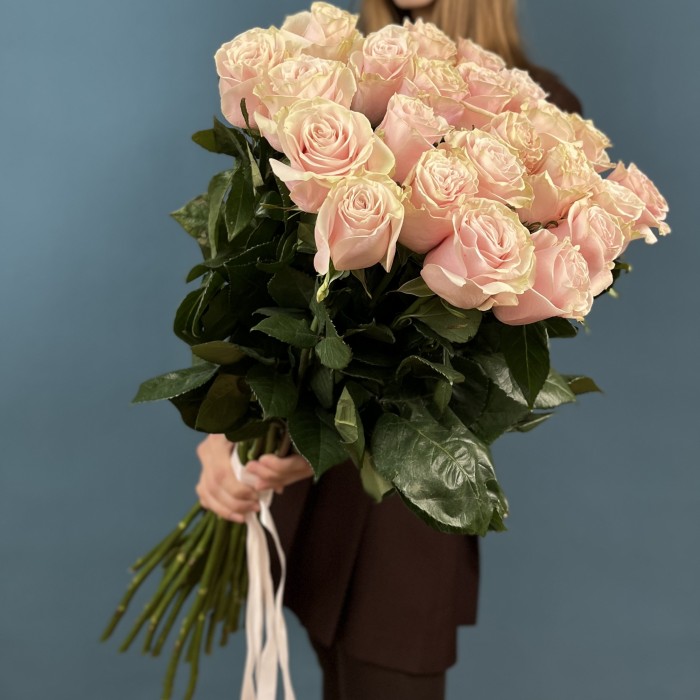 Роза Пинк Мондиаль 80 см