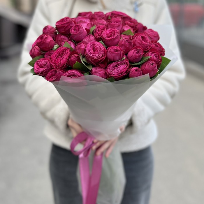 15 кустовых пионовидных роз Пати Тренсеттер