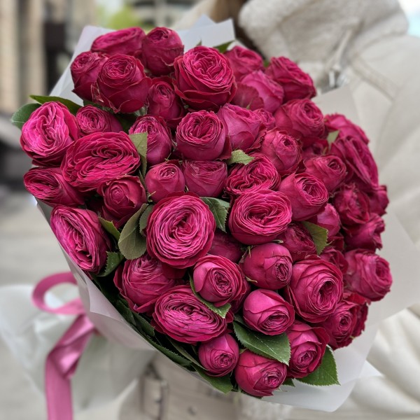 15 кустовых пионовидных роз Пати Тренсеттер