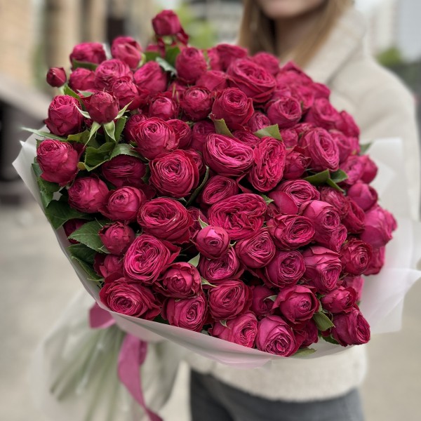 35 кустовых пионовидных роз Пати Тренсеттер