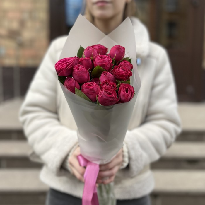 5 кустовых пионовидных роз Пати Тренсеттер