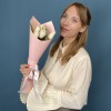 5 махровых белых тюльпанов