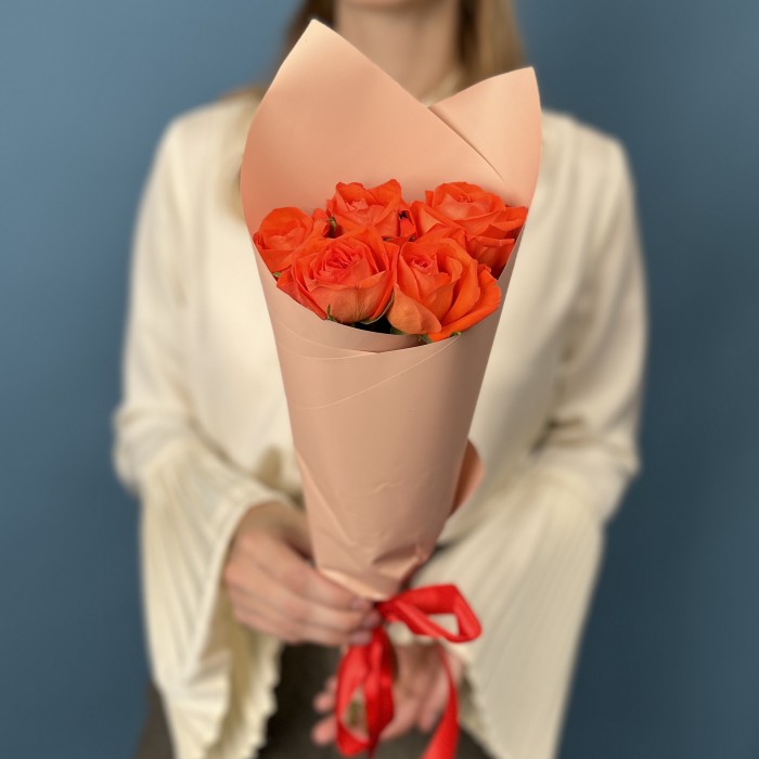 5 оранжевых роз Копакабана 40 см