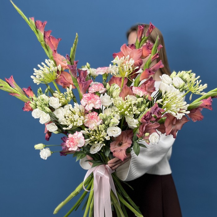 Сборный букет Линии света