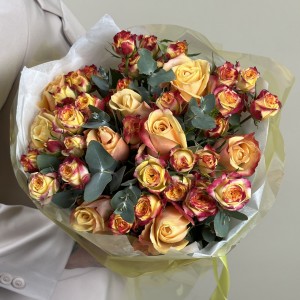 Букет из роз Огненные чувства