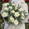 15 белых роз с нобилисом