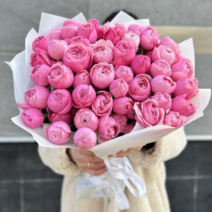 15 кустовых пионовидных роз Сильва Пинк