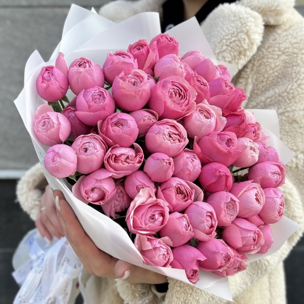 15 кустовых пионовидных роз Сильва Пинк