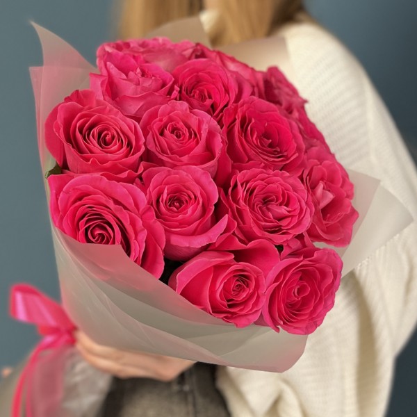 15 малиновых роз Пинк Флойд 60 см