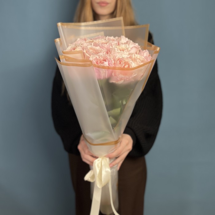 15 нежно-розовых пионовидных Тсумуги