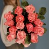 15 длинных розовых роз Би Свит 80 см