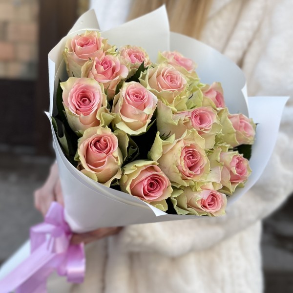 15 роз Топ-гир 50 см