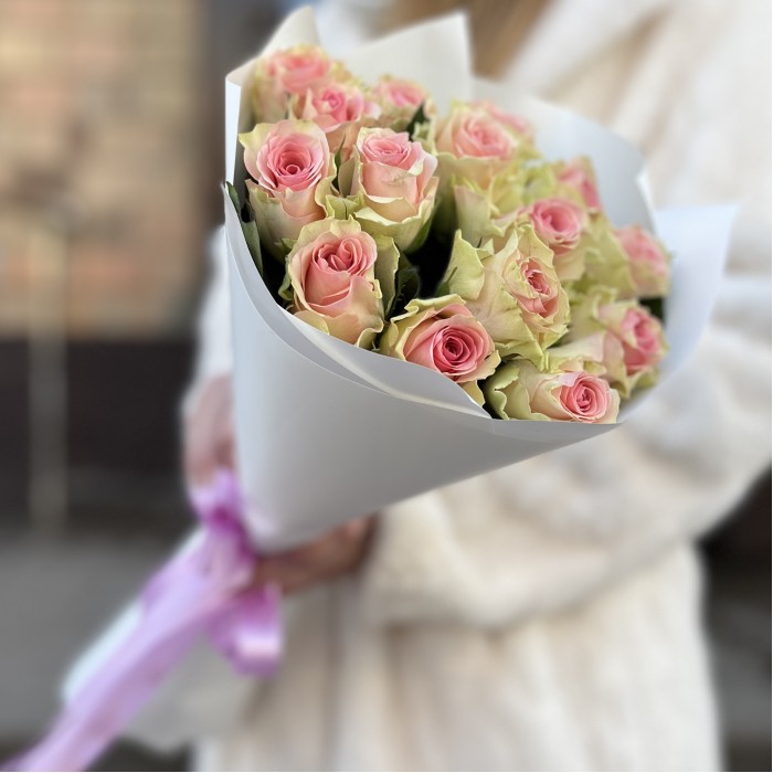 15 роз Топ-гир 50 см