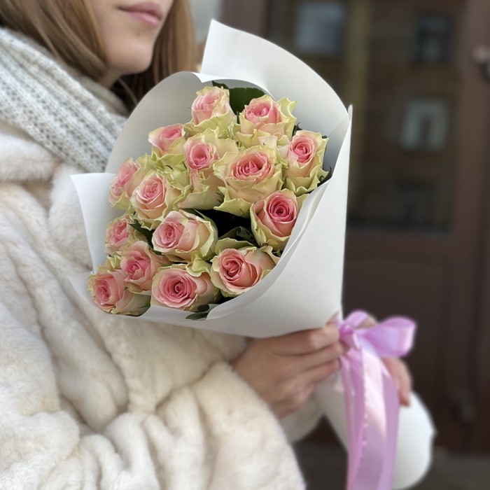 15 роз Топ-гир 50 см