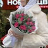 15 розовых роз с нобилисом