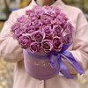 25 сиреневых роз в коробке