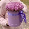 25 сиреневых роз в коробке