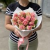 15 розово-зеленых роз Бел роз