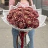 15 бордовых хризантем