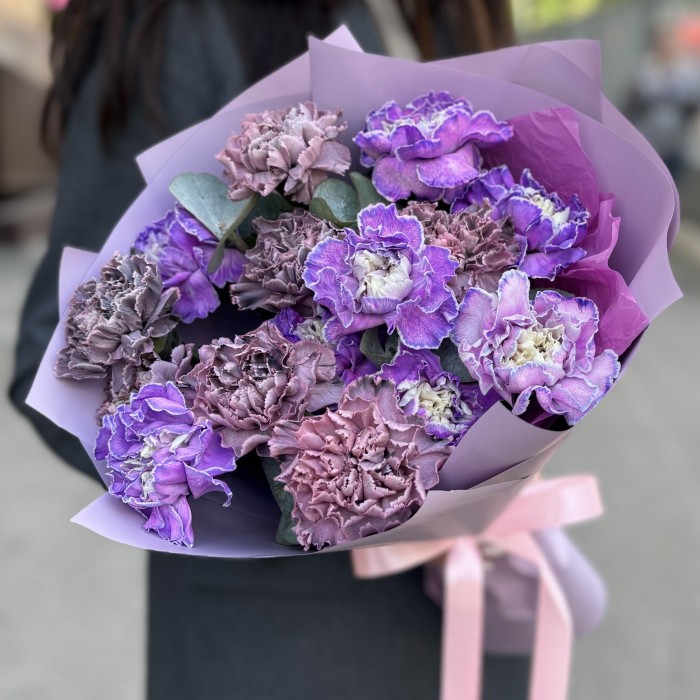 15 гвоздик в букете Лунная Магия