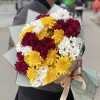 15 кустовых хризантем яркий микс