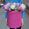 15 пионов Нежный микс в коробке