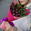 15 пионовидных фиолетовых тюльпанов Ворлд боул