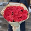 15 пионовидных роз Корал Рива