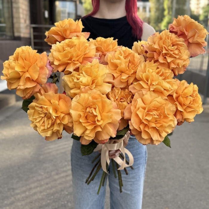 15 пышных роз Фри Спирит 50 см