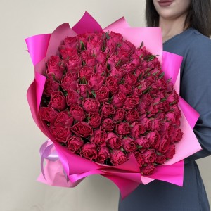 101 Малиновая роза Такаци 40 см