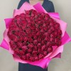 101 яркая малиновая роза Такаци 40 см