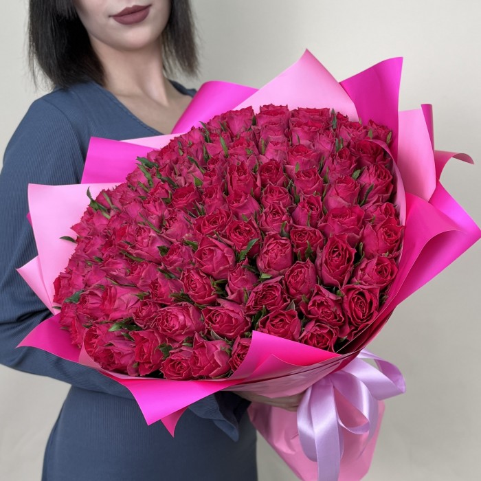 101 Малиновая роза Такаци 40 см