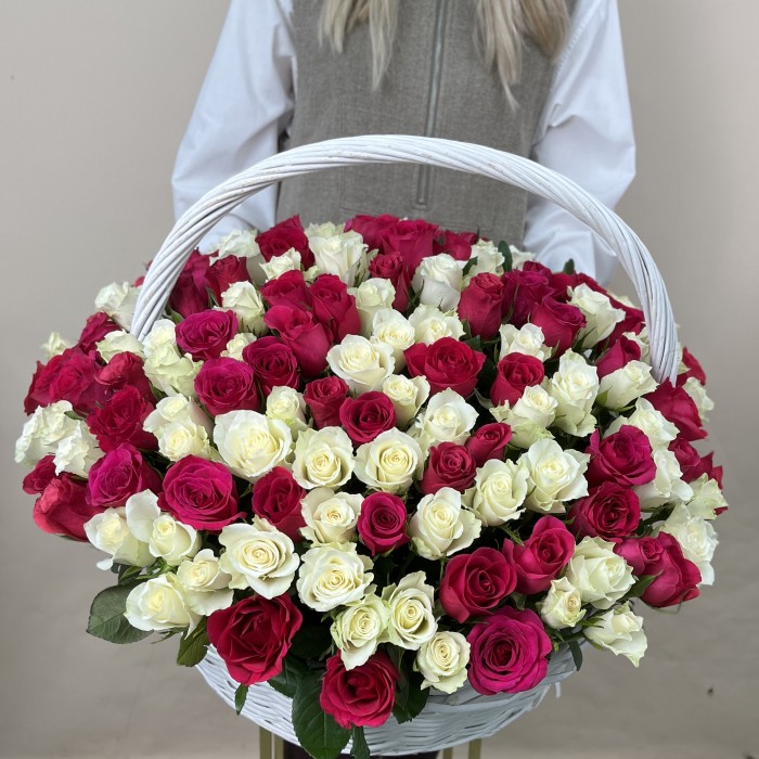 Букет дня с розами Радость