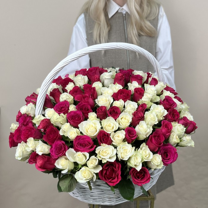 Букет дня с розами Радость