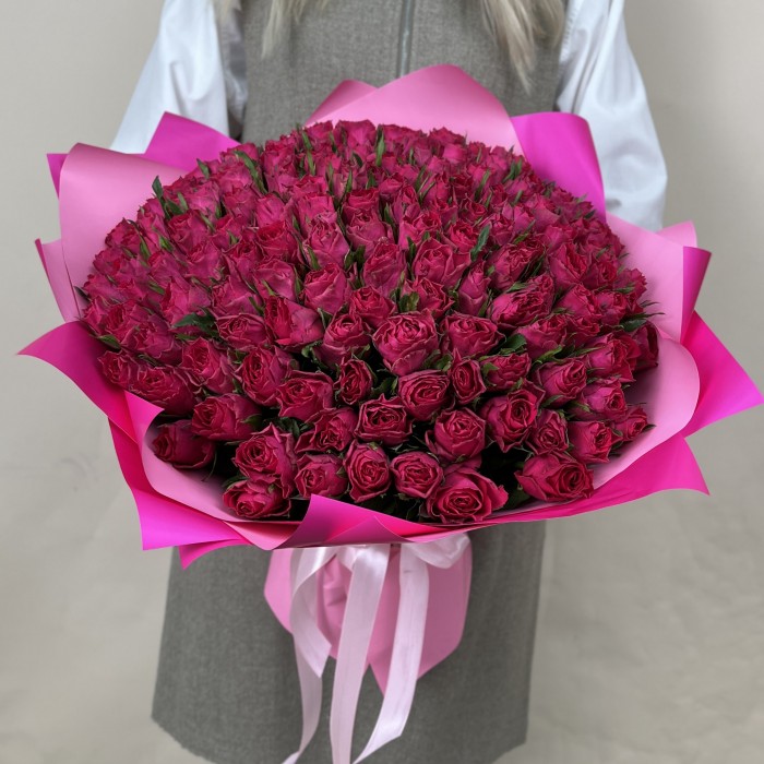151 малиновая роза Такаци 40 см