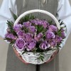 35 сиреневых роз Найтингейл в корзине
