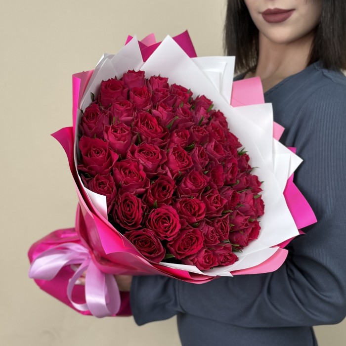 51 Малиновая роза Такаци 40 см