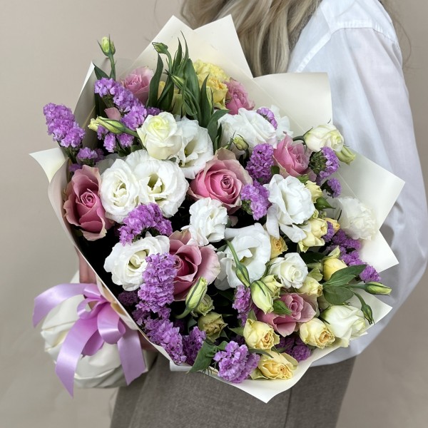 Сборный букет Яркие Моменты